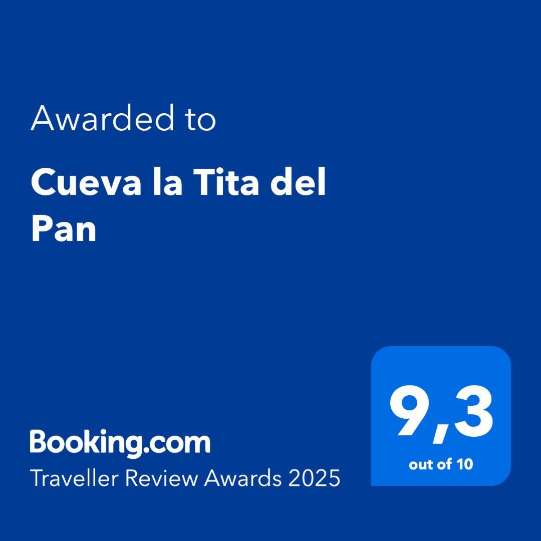 Cueva La Tita Del Pan Guest House Bacor Bagian luar foto